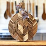Custom and personalized cutting board gifts
